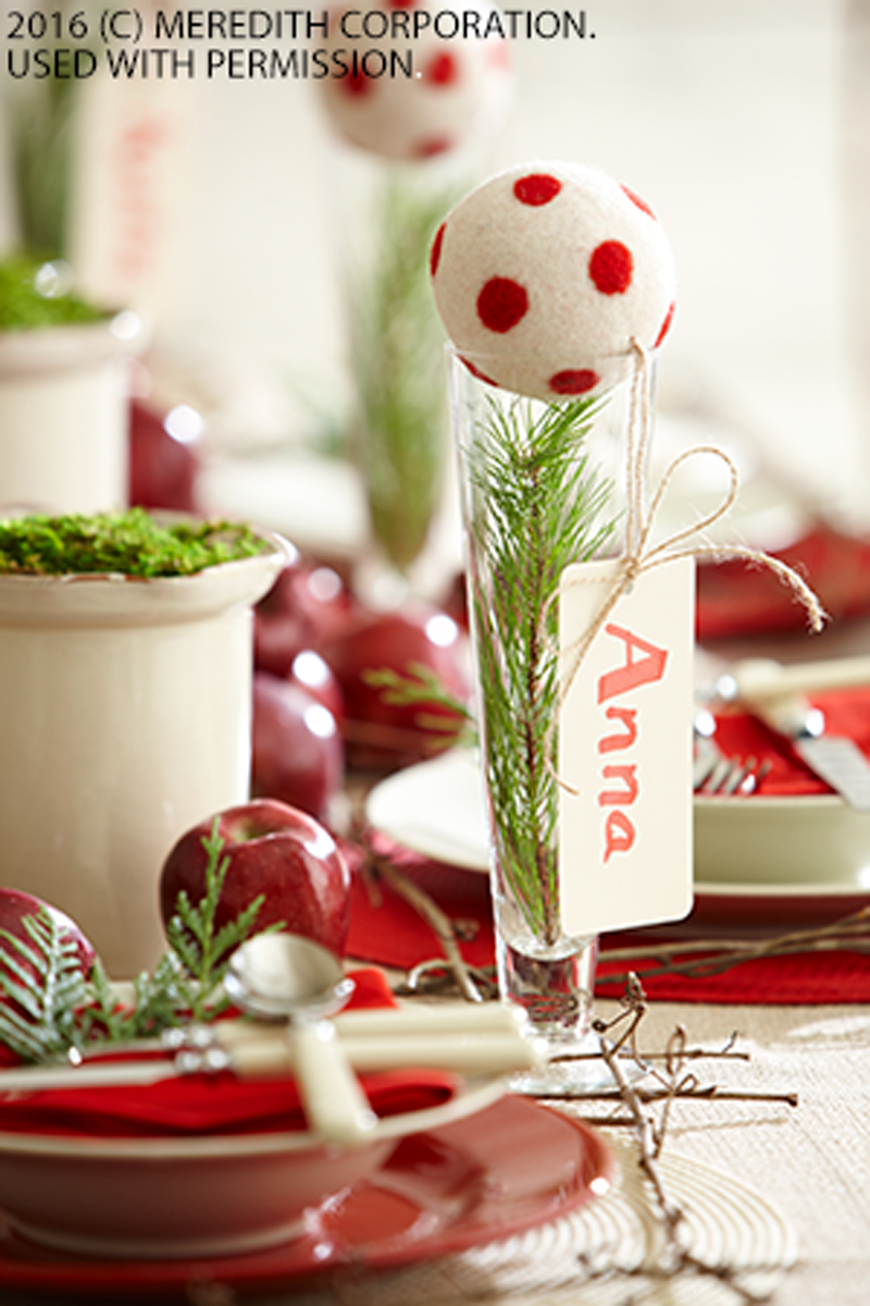 bhgrelife.com - Easy DIY Holiday Party Decorations